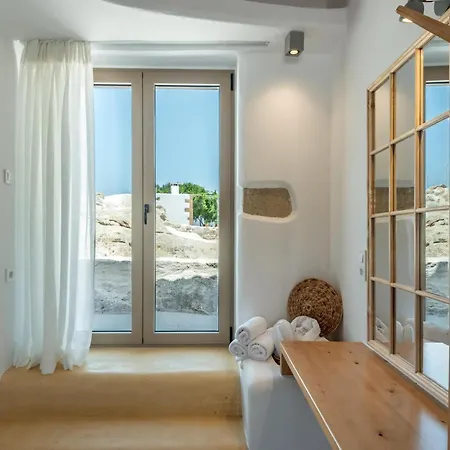 Froudi Near Falaserna فيلة *